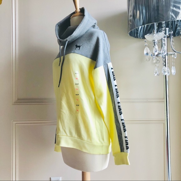 *NEW* VS PINK Pullover & Jogger Gray SET Size XS - Picture 3 of 15